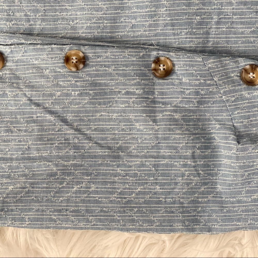 NWT hem & thread blue sleeveless top, Size Large - Picture 3 of 4